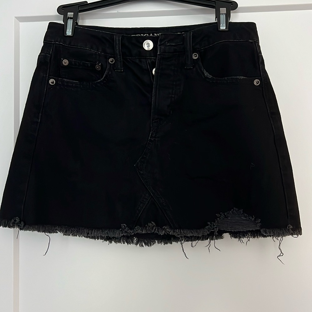AE black mini skirt
